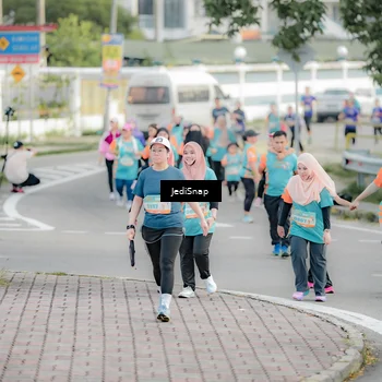 Runner Photo 8320344