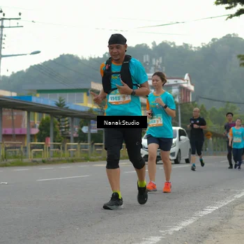 Runner Photo 8320346
