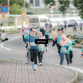 Runner Photo 8320351