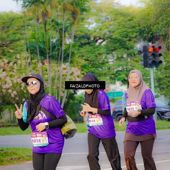 Runner Photo 8320352