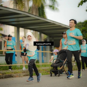 Runner Photo 8320355