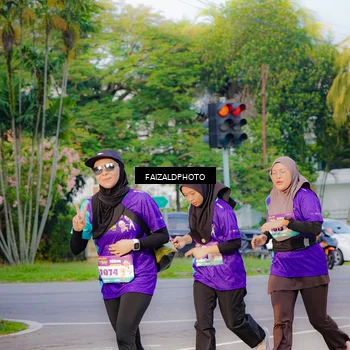 Runner Photo 8320357