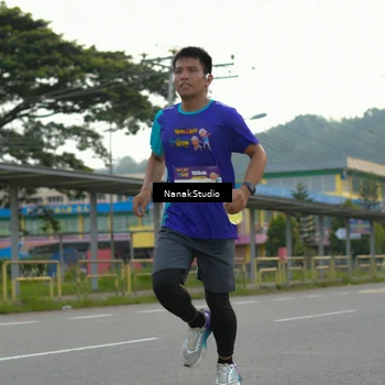Runner Photo 8320381