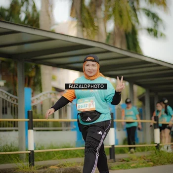 Runner Photo 8320389