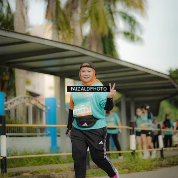 Runner Photo 8320390