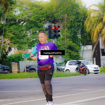 Runner Photo 8320394
