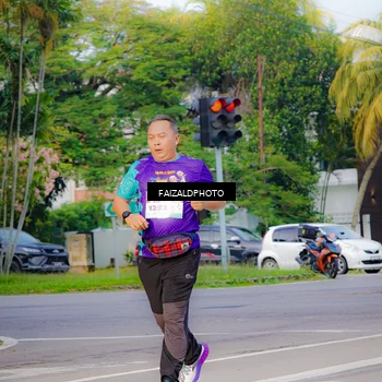 Runner Photo 8320396