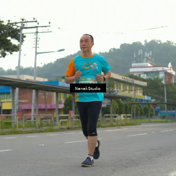 Runner Photo 8320403