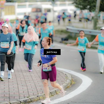 Runner Photo 8320430