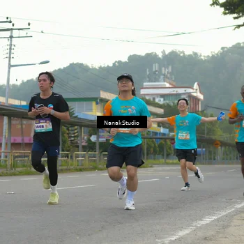 Runner Photo 8320449