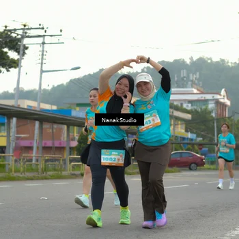 Runner Photo 8320451