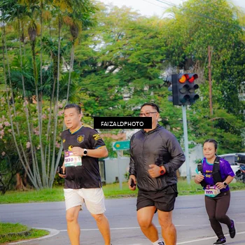 Runner Photo 8320458