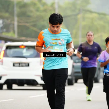 Runner Photo 8320470