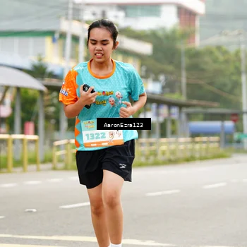 Runner Photo 8320478