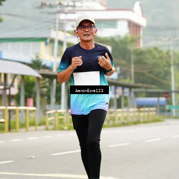 Runner Photo 8320481