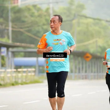 Runner Photo 8320486