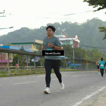 Runner Photo 8320488