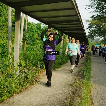 Runner Photo 8320502