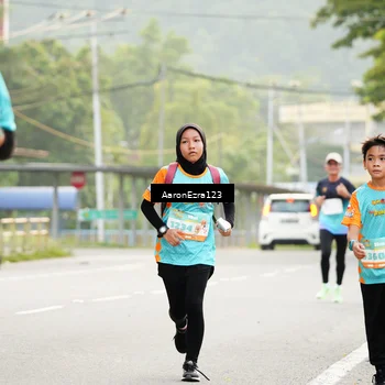 Runner Photo 8320517