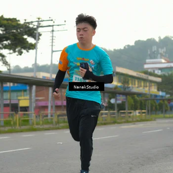 Runner Photo 8320529