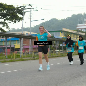 Runner Photo 8320530