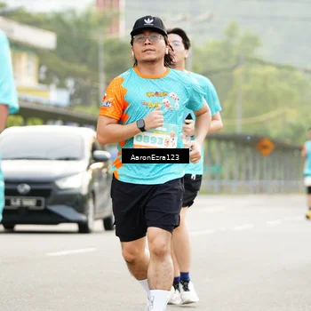 Runner Photo 8320538