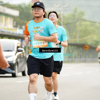 Runner Photo 8320539
