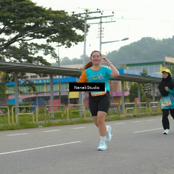 Runner Photo 8320545