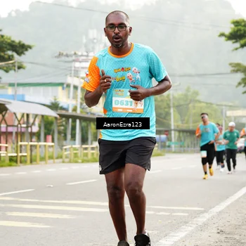 Runner Photo 8320554