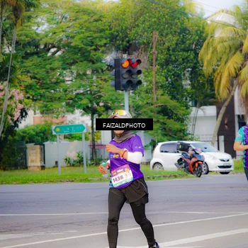 Runner Photo 8320573