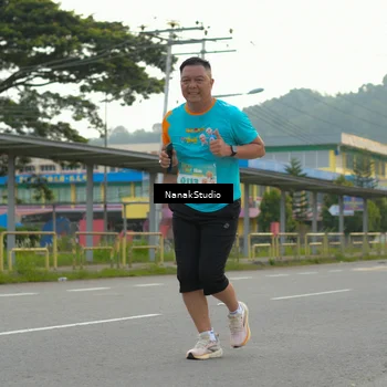 Runner Photo 8320574