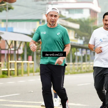 Runner Photo 8320579