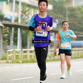 Runner Photo 8320597