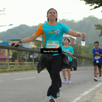 Runner Photo 8320616
