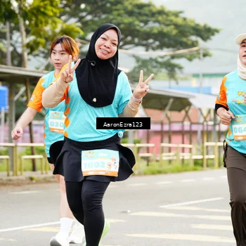 Runner Photo 8320624