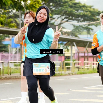 Runner Photo 8320625