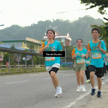 Runner Photo 8320646