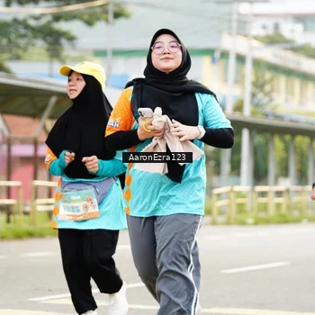 Runner Photo 8320647