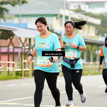 Runner Photo 8320653