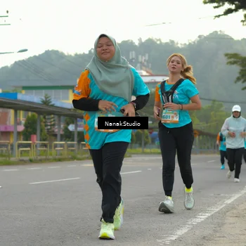 Runner Photo 8320658