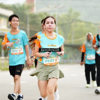 Runner Photo 8320681