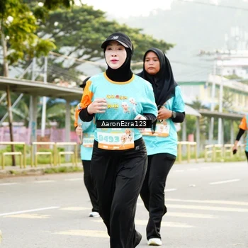 Runner Photo 8320715