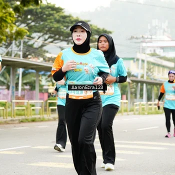 Runner Photo 8320718