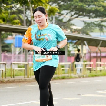 Runner Photo 8320746