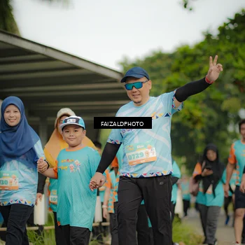 Runner Photo 8320755