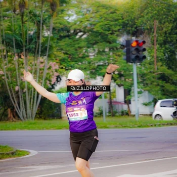 Runner Photo 8320758