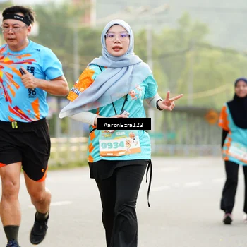 Runner Photo 8320770