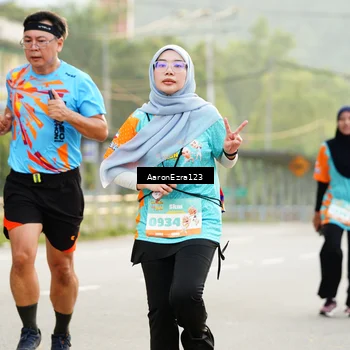 Runner Photo 8320777