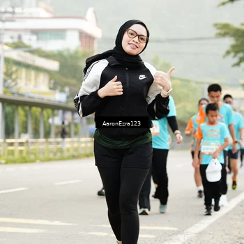 Runner Photo 8320793