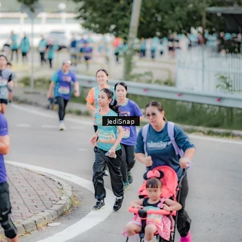Runner Photo 8320820